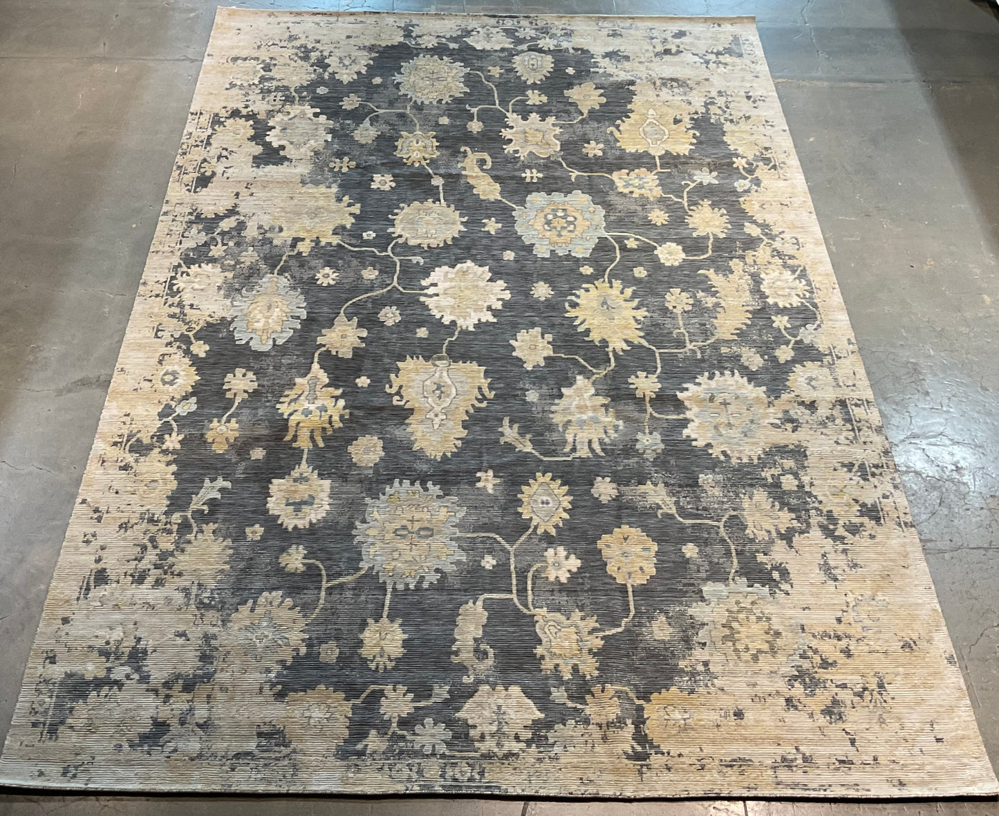 Updated Persian Style Machine-Made Wool Rug in Grey, Gold | NU-8096