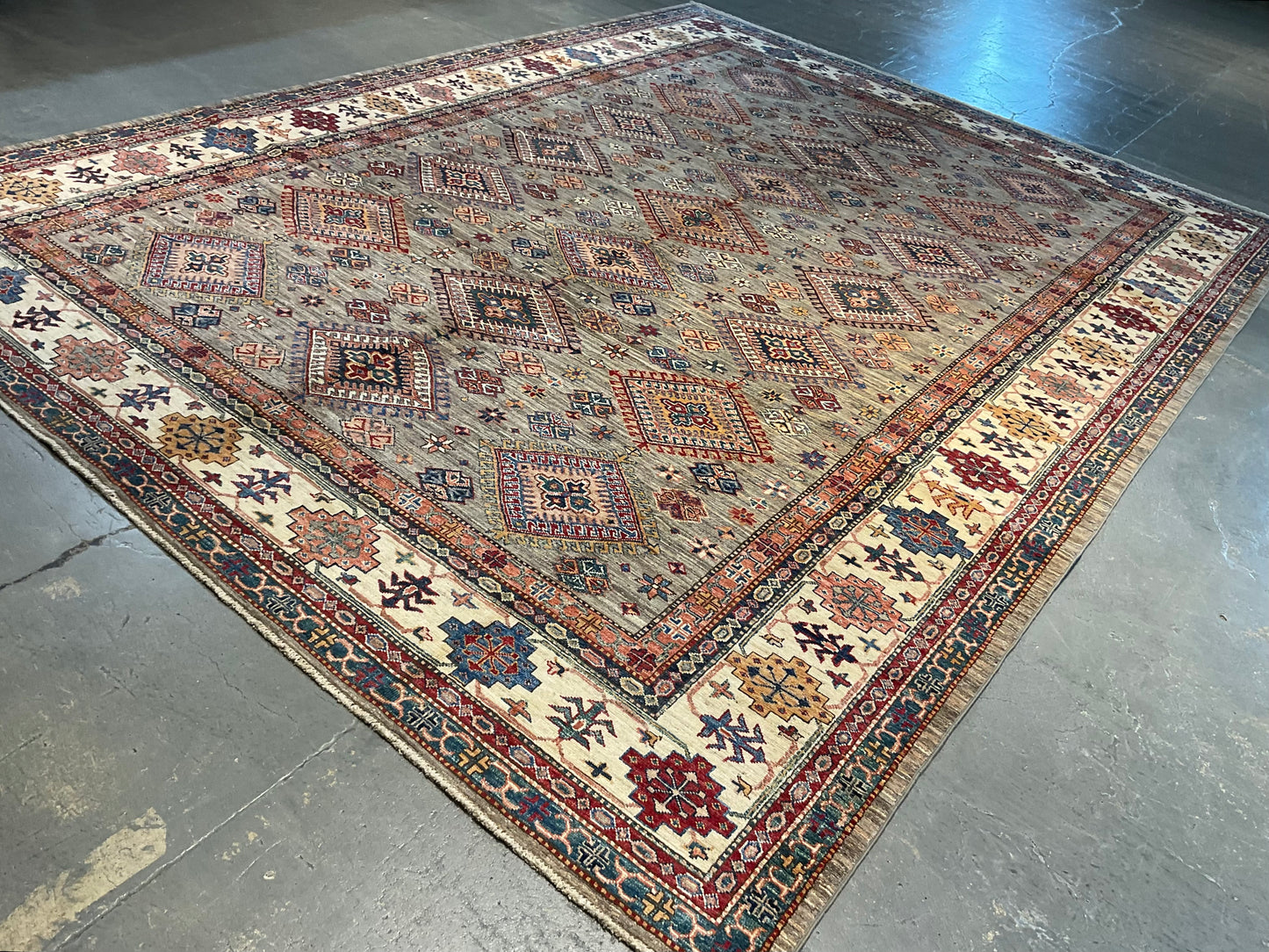 Super Kazak rug offers a fresh take on a traditional design | NU-7860