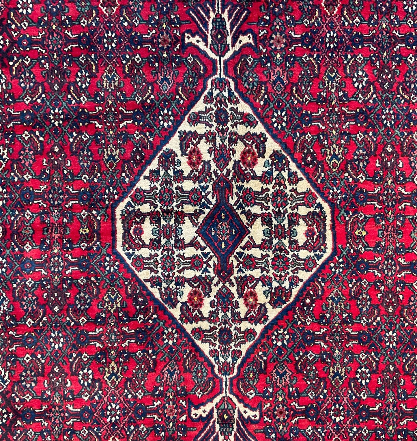 NU-4795 (Antique Persian Hossein Abad)