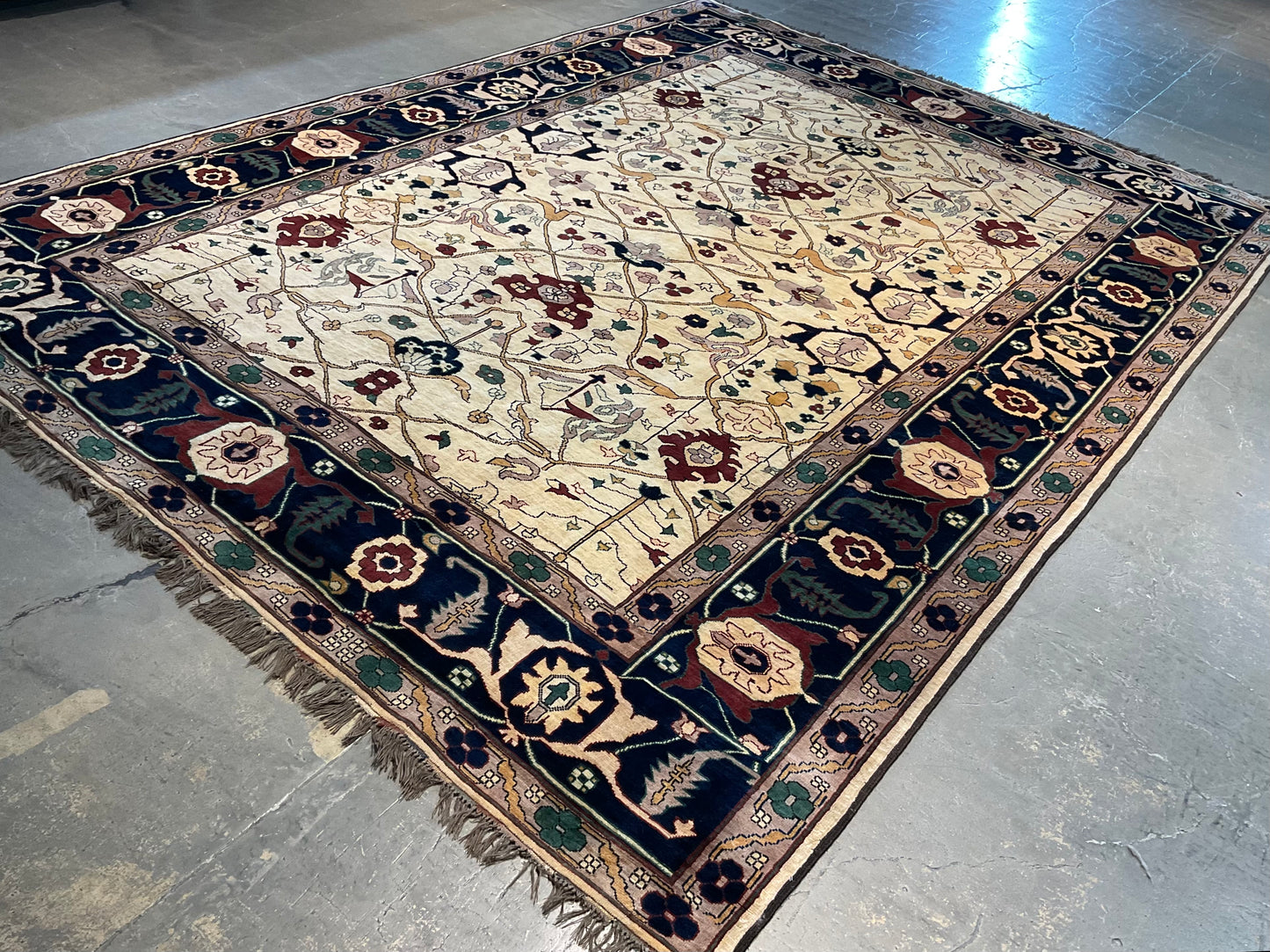 All-over Baluch rug is a striking example of tribal elegance | NU-4115