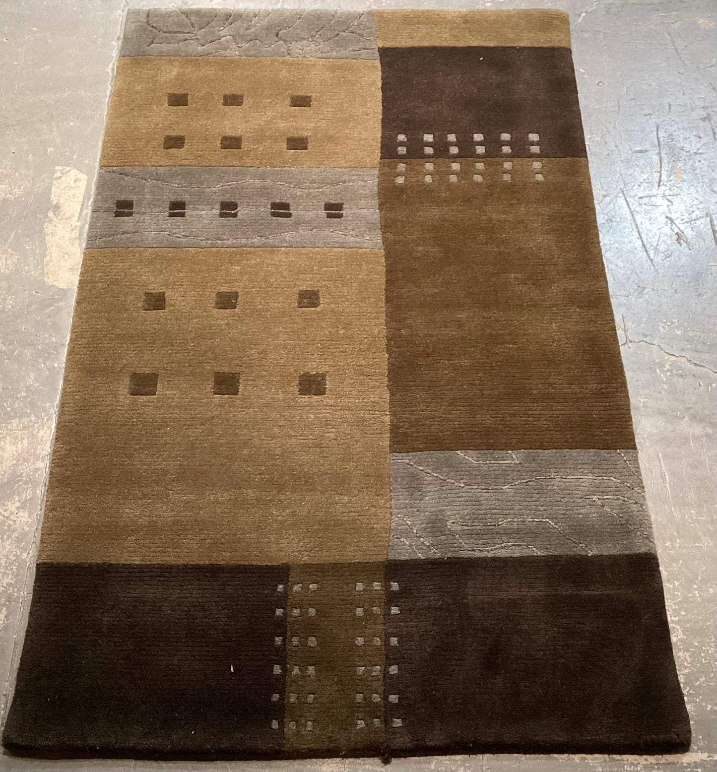 Contemporary Modern Wool & Bamboo Silk Rug in Warm Colors | 2130