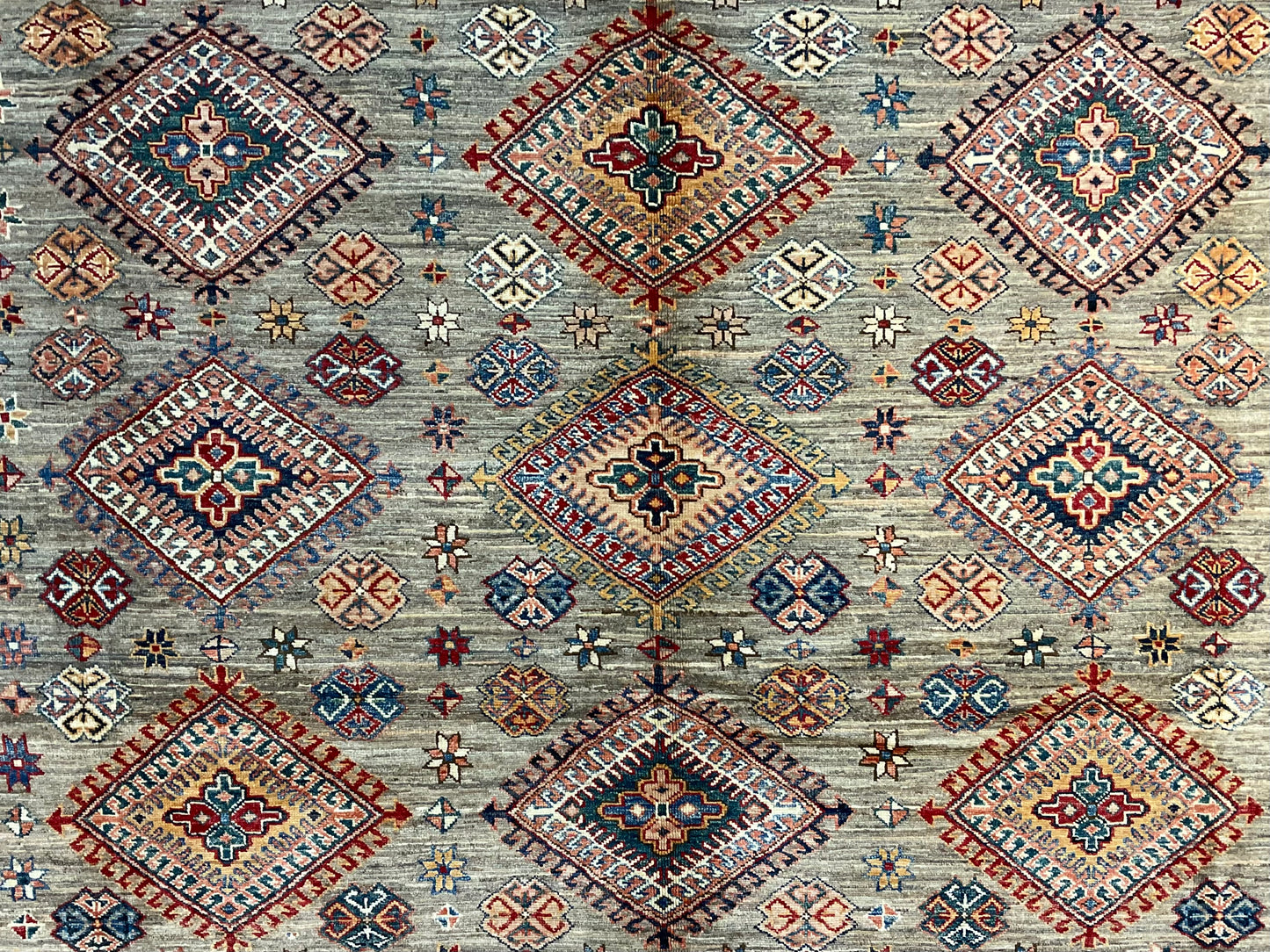 Super Kazak rug offers a fresh take on a traditional design | NU-7860