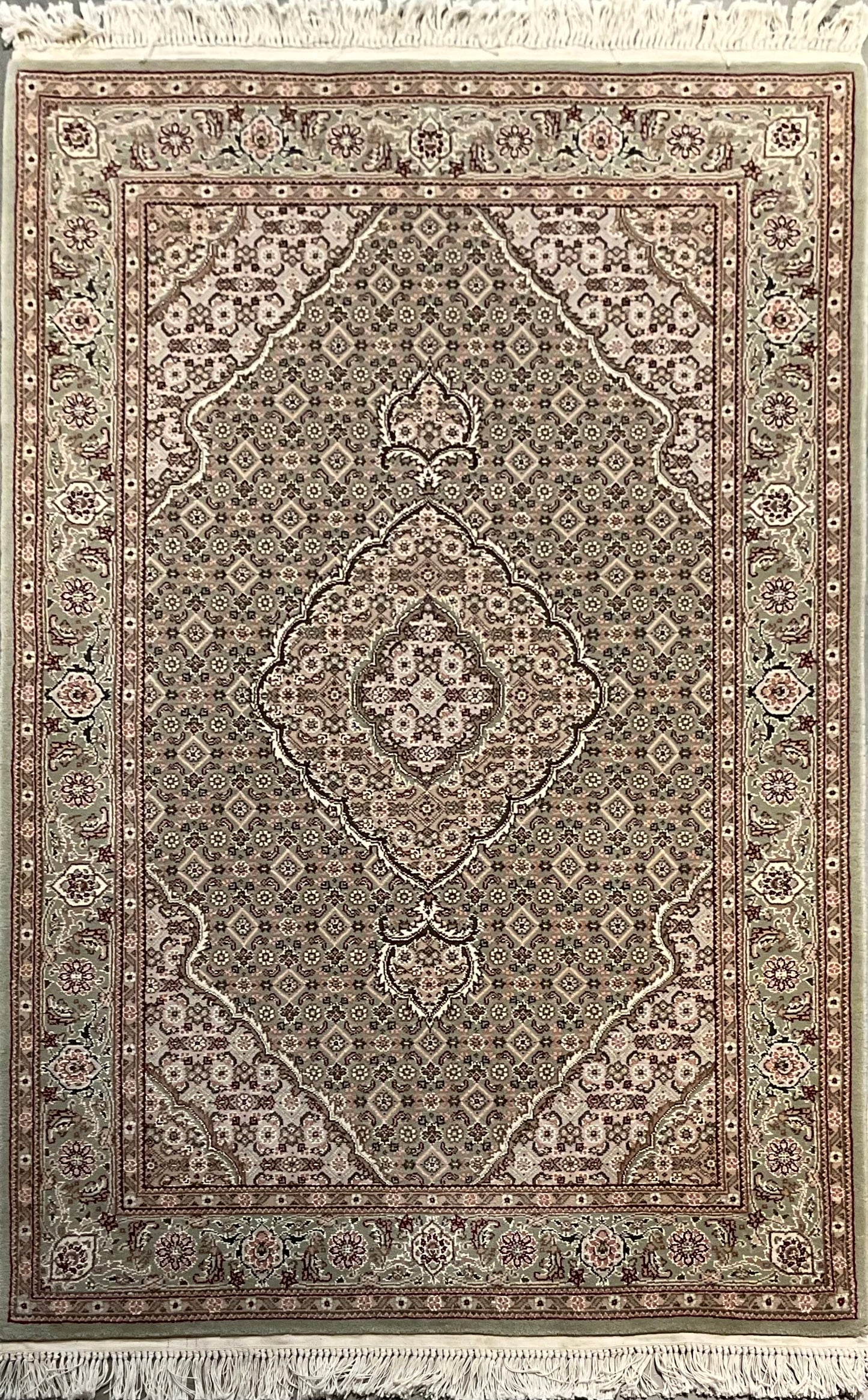 NU-1233 (Tabriz)