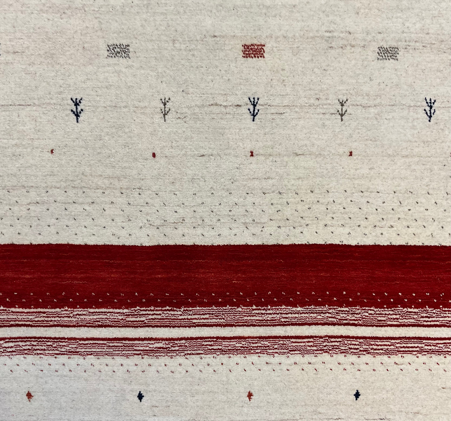 Super Fine Undyed Wool Lori Gabbeh Handmade Rug | 1826
