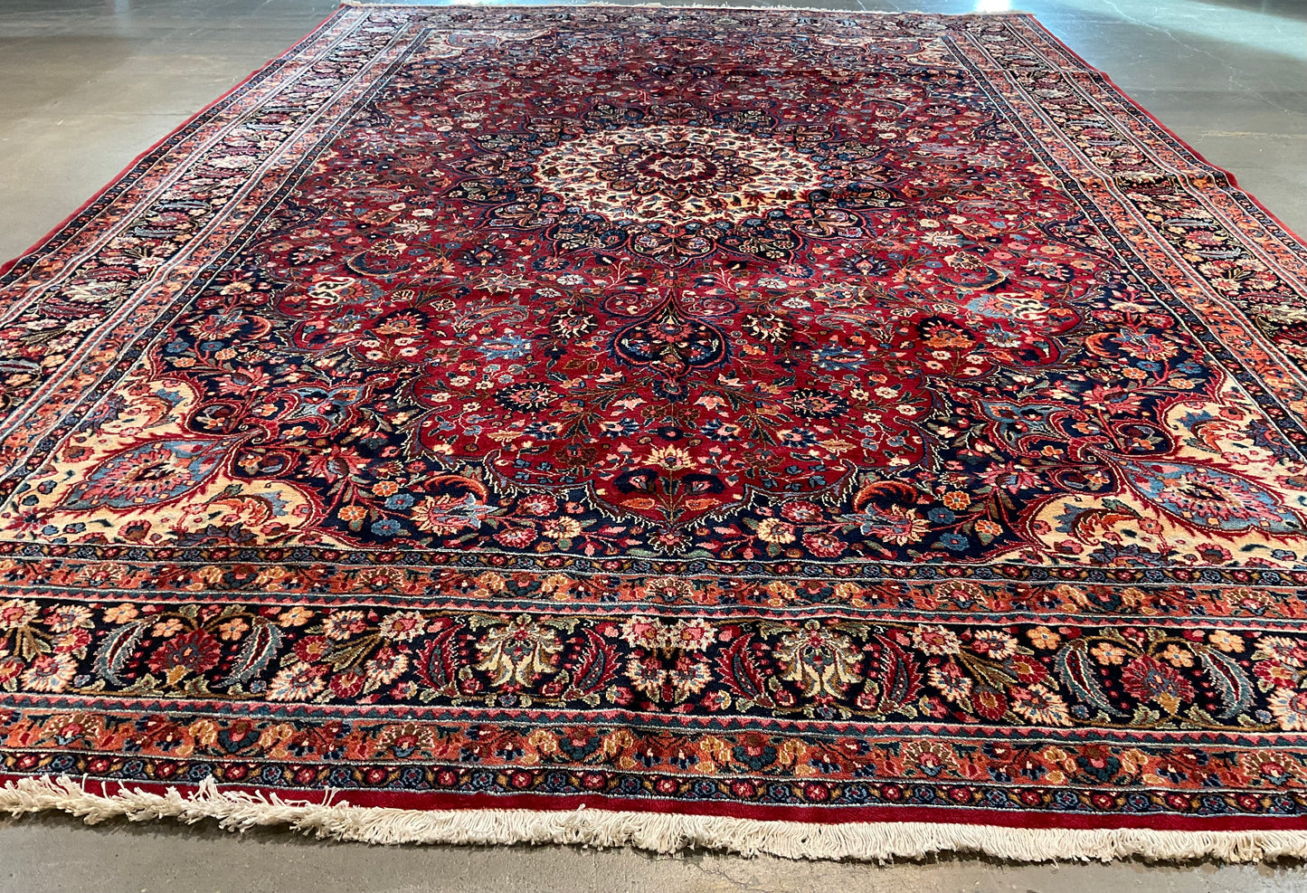 NU-2212 (8'x12' Masked Antique Persian)