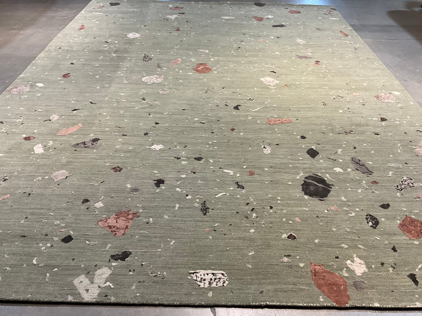 Soft feel and timeless design rug | NU-7741