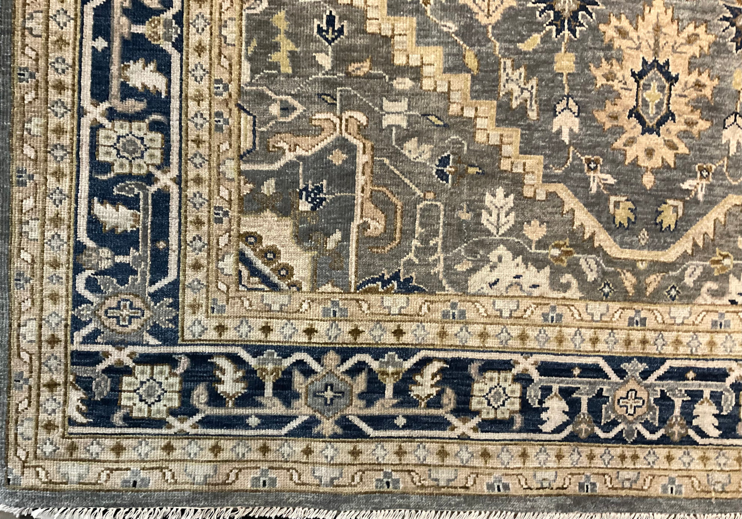 Heriz design rug features a blend of grey and dark blue tone | NU-5993