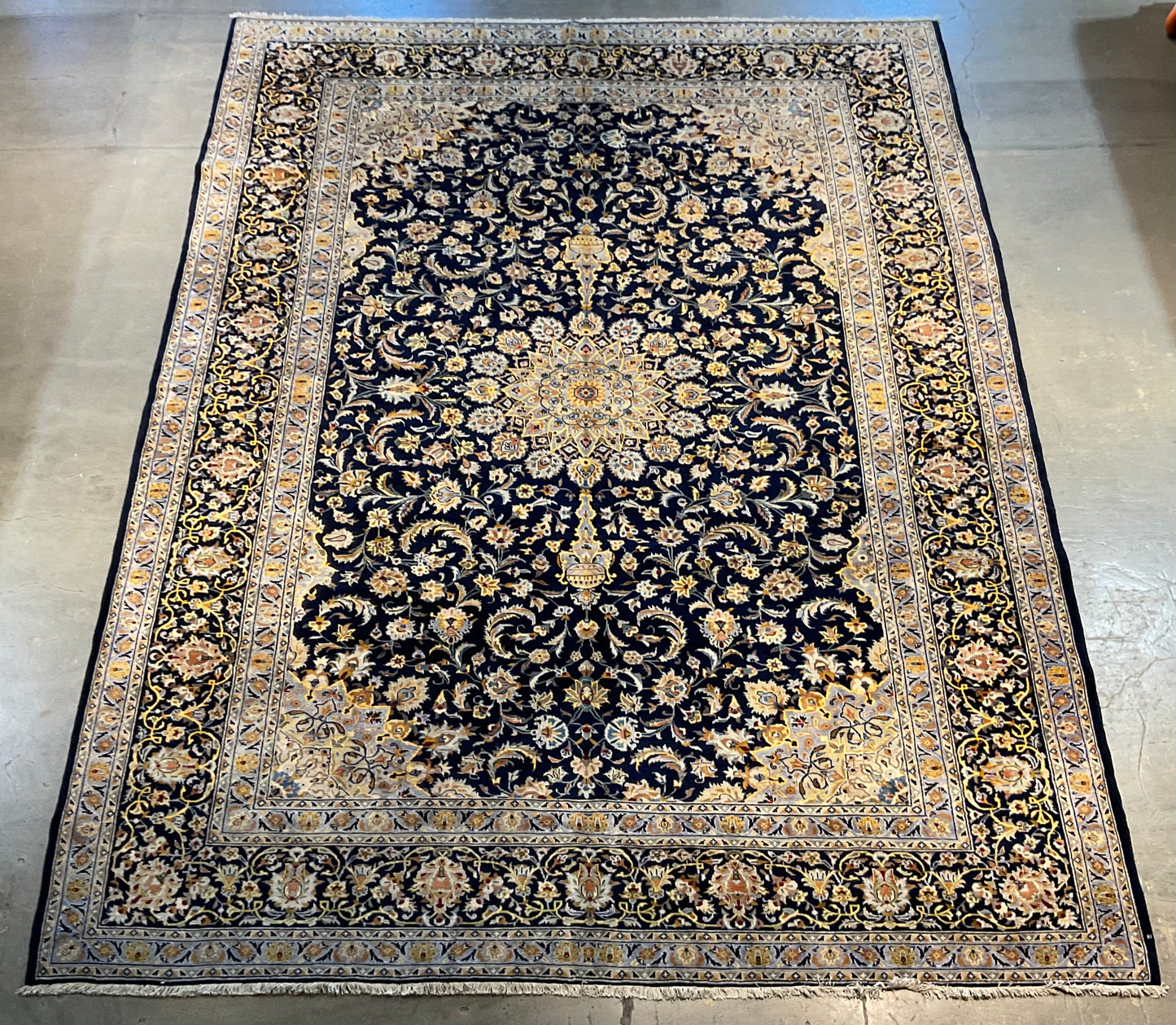 NU-2234 (Antique Persian Kashan)