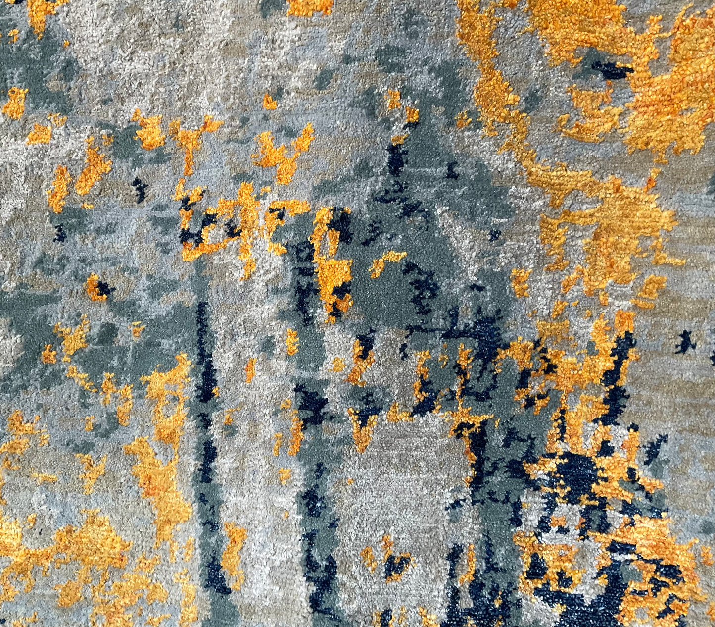 Nature-Inspired Modern Wool & Bamboo Silk Rug in Blue & Orange | 1100