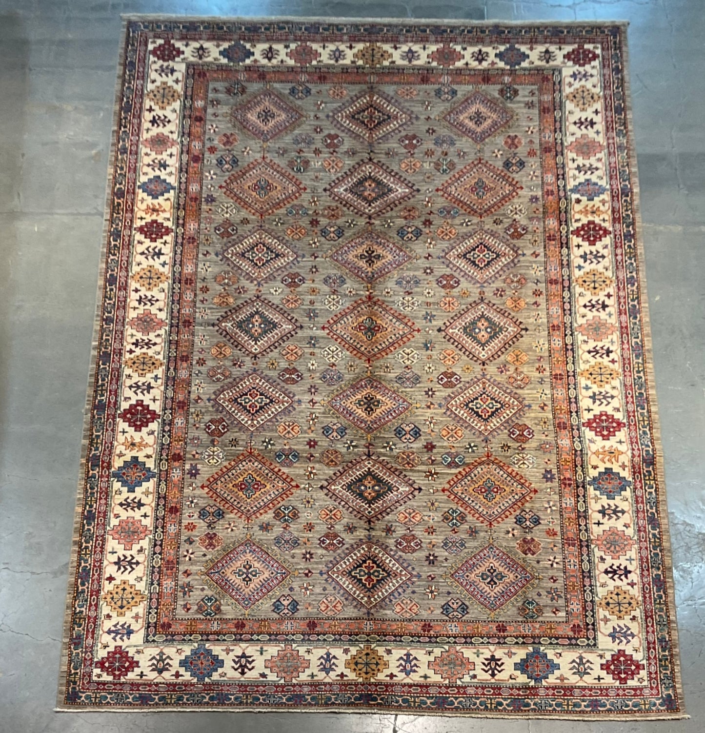Super Kazak rug offers a fresh take on a traditional design | NU-7860