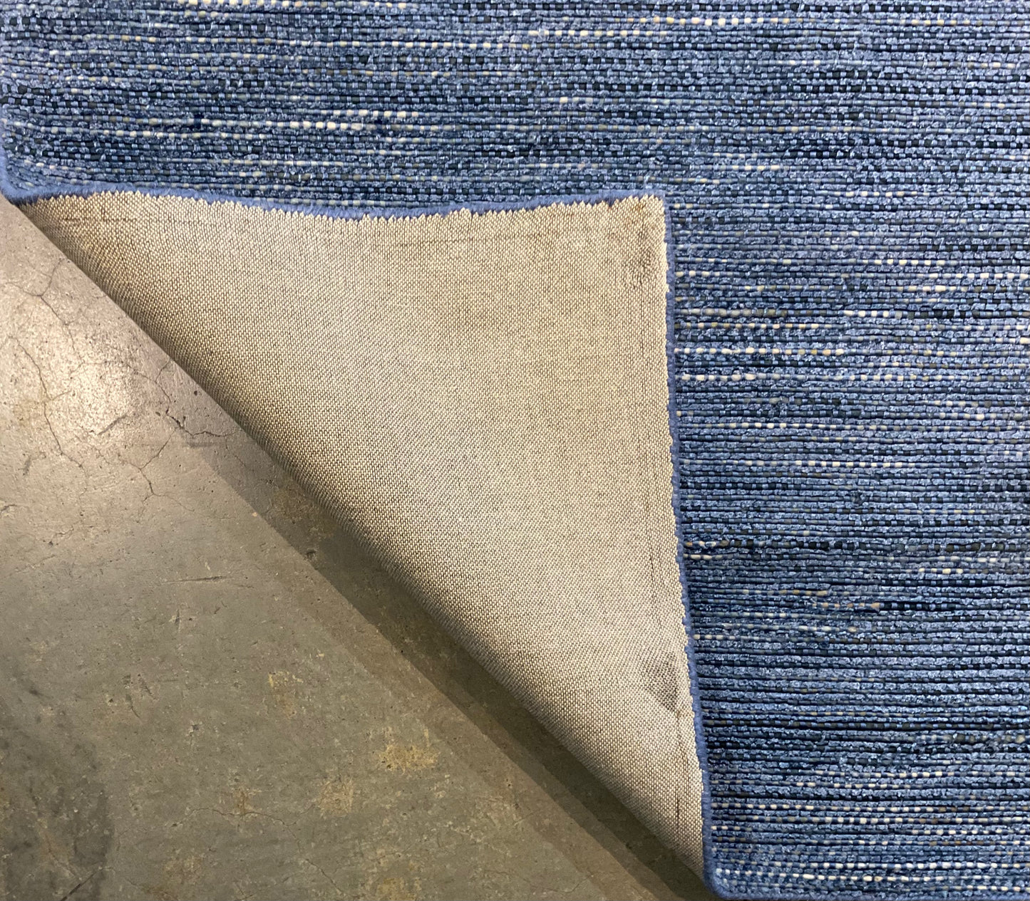 Water Blue color wool & Bamboo Silk Rug | NU-4368
