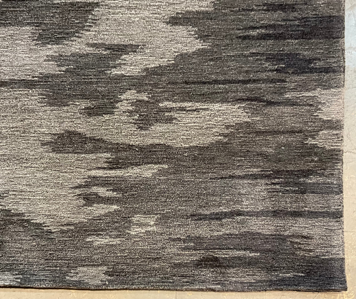 NU-4405 (9'x13')