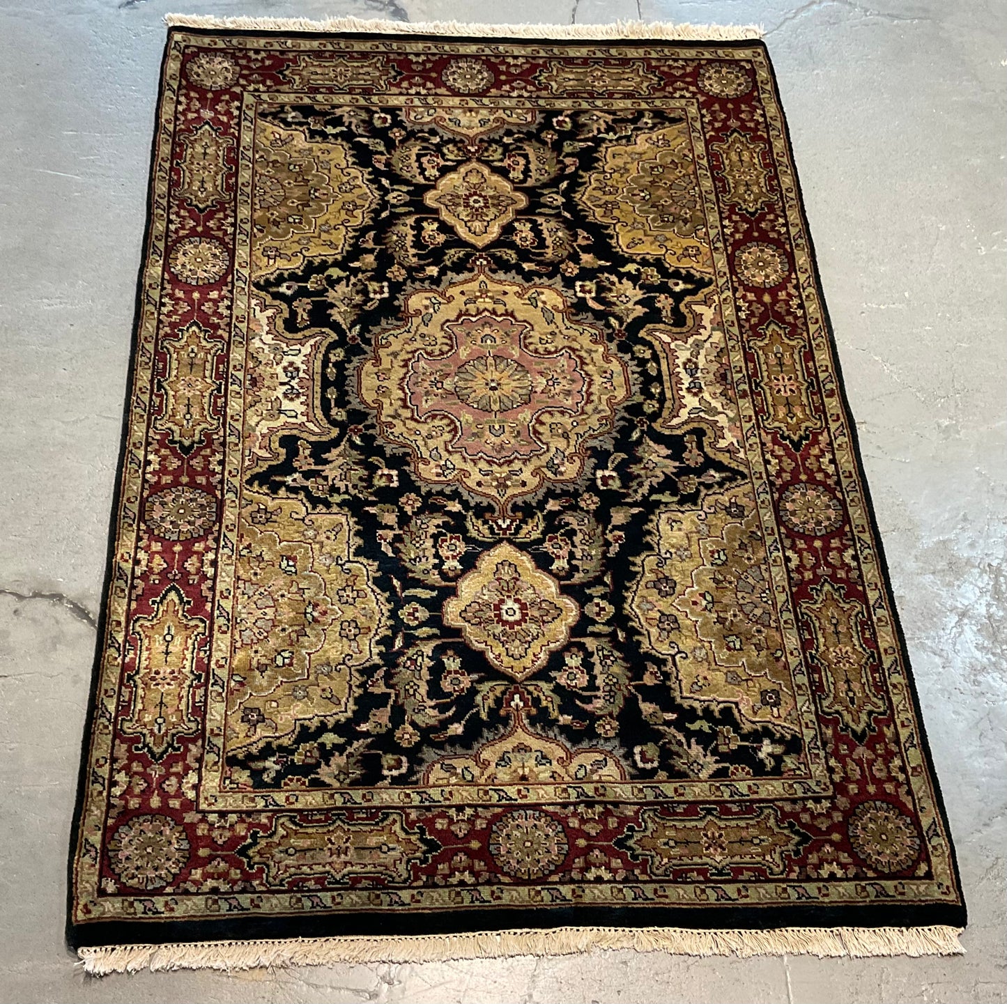 2468-H4X6-BK-RDGDGNPK (Tabriz)