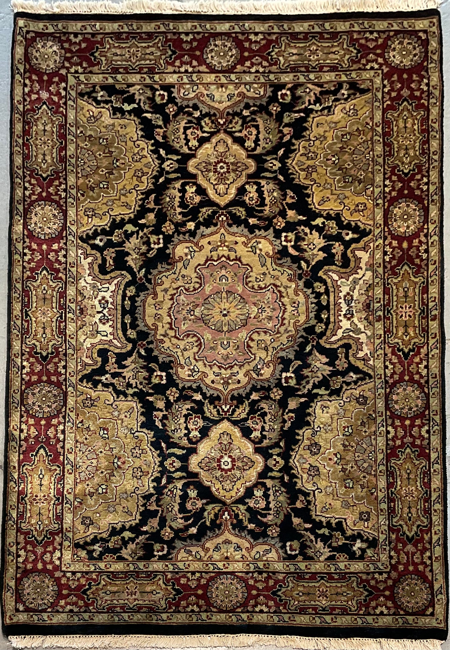 2468-H4X6-BK-RDGDGNPK (Tabriz)