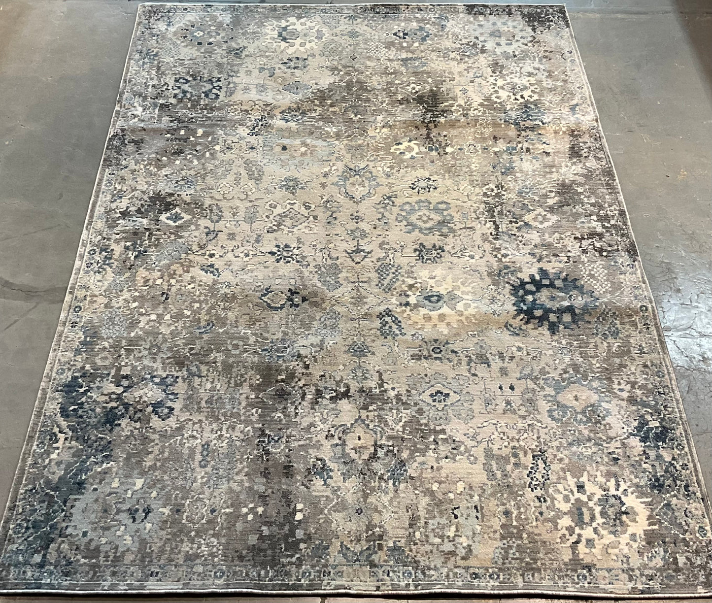 Borderless transitional machine-made area rug | NU-8099