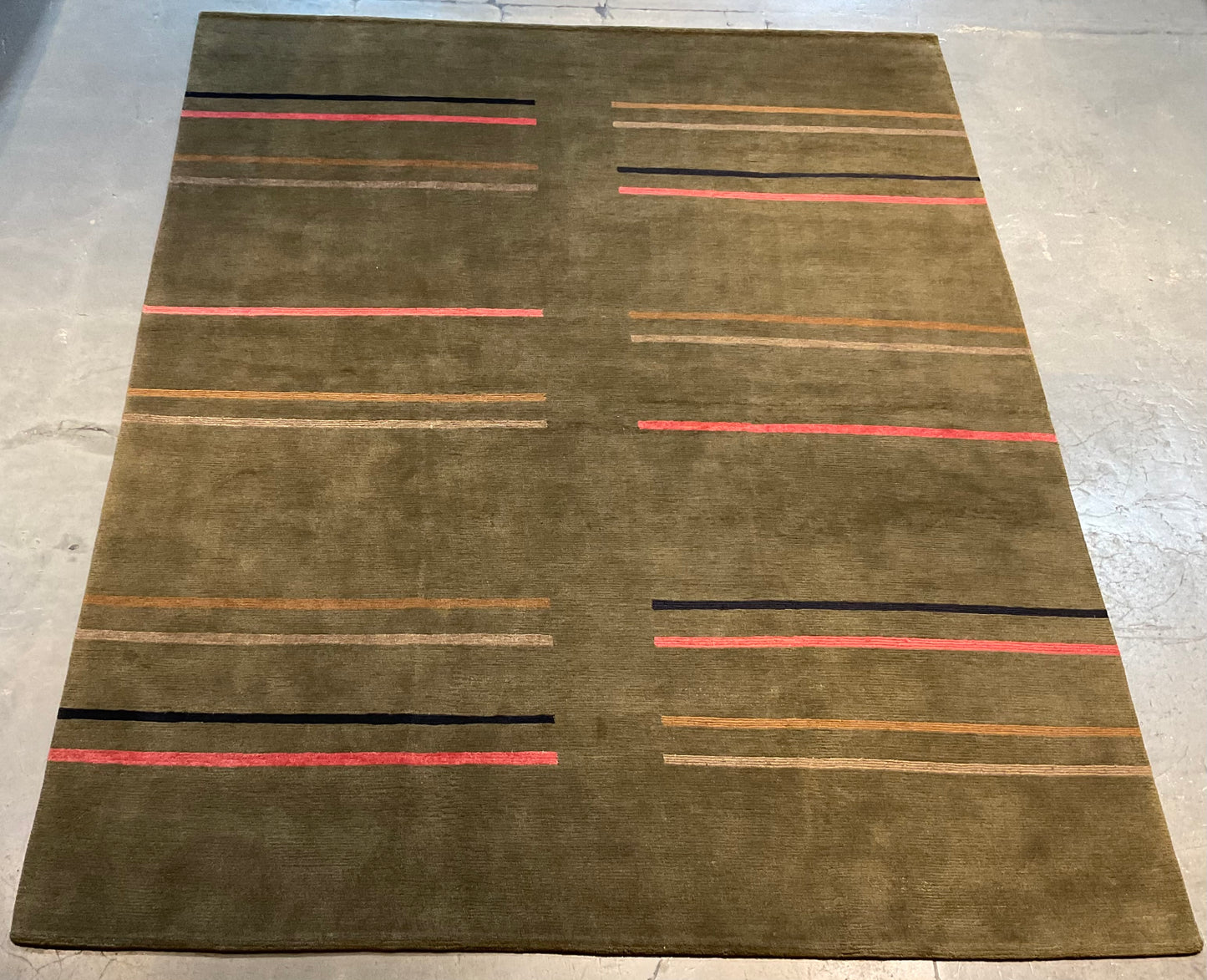 NU-2879 (8'x10')