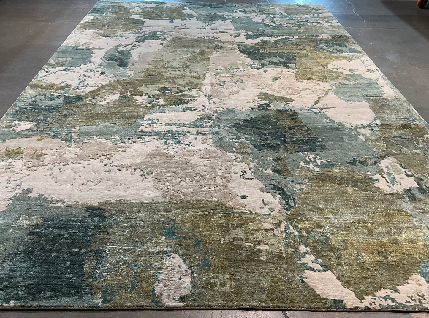 Area Rug with a bold, monochromatic design, rich green tones | NU-7956