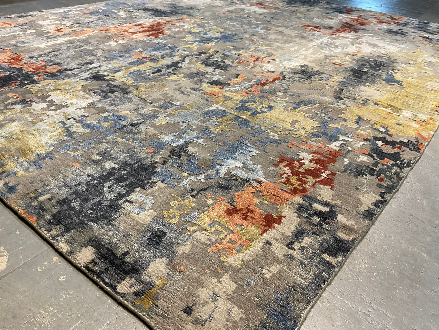 An ideal rug for Seattle or Bellevue homes seeking color | NU-7352