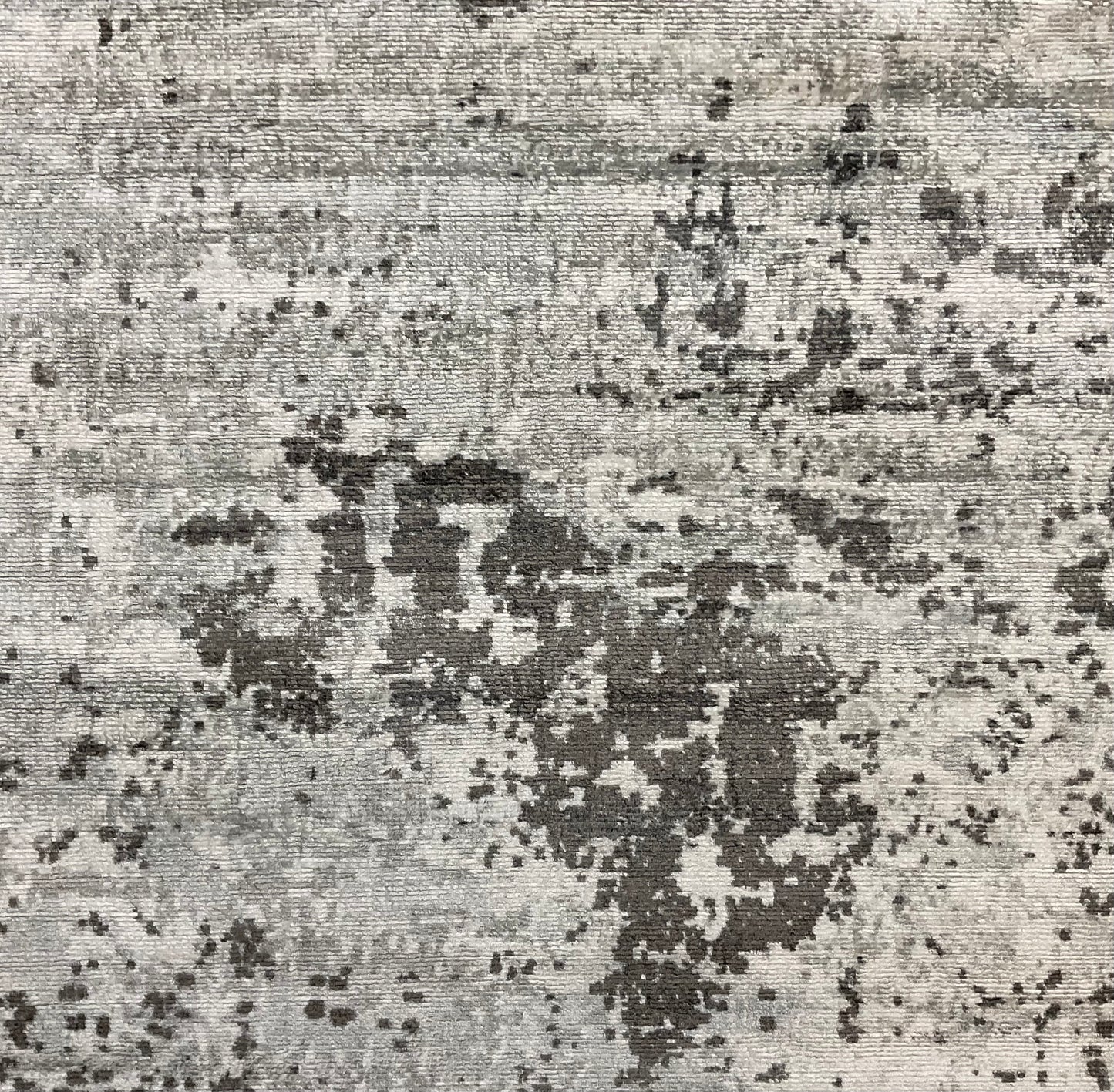 Contemporary rug, crafted entirely from bamboo silk | NU-7950