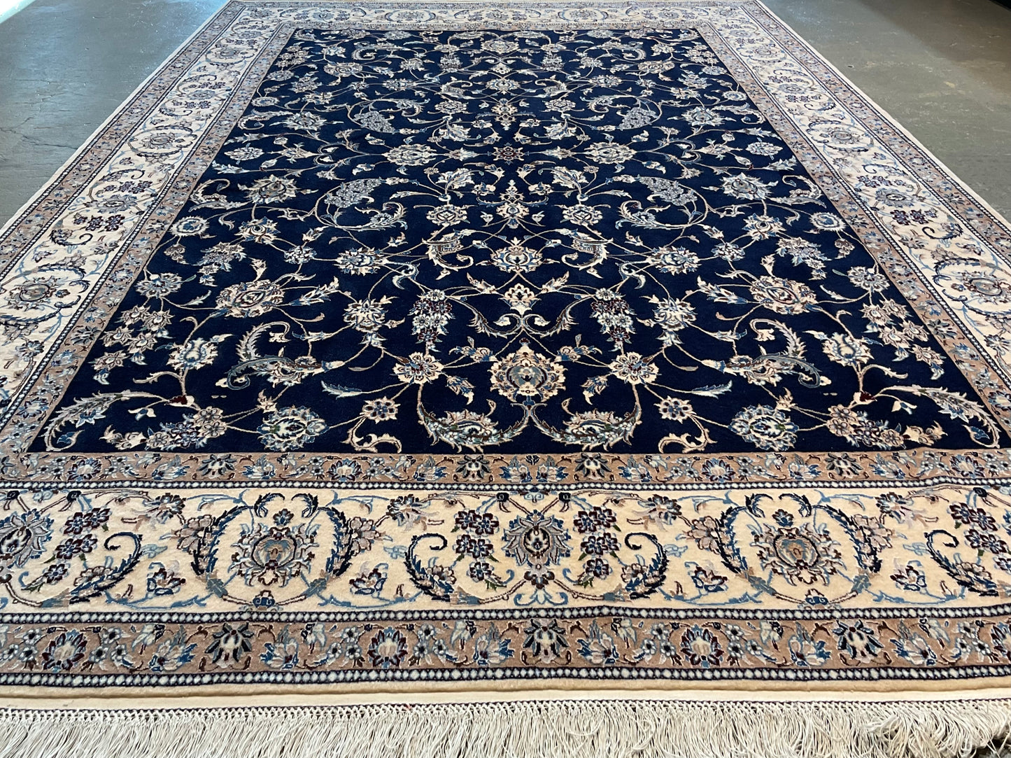 Hand-knotted in Nain , most detailed Persian rugs | NU-4972