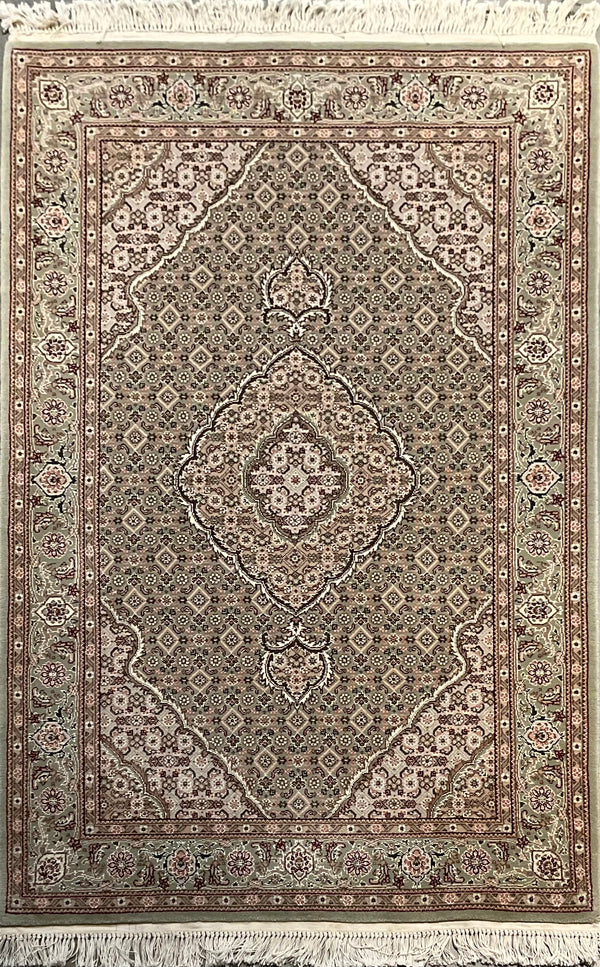NU-1233 (Tabriz)