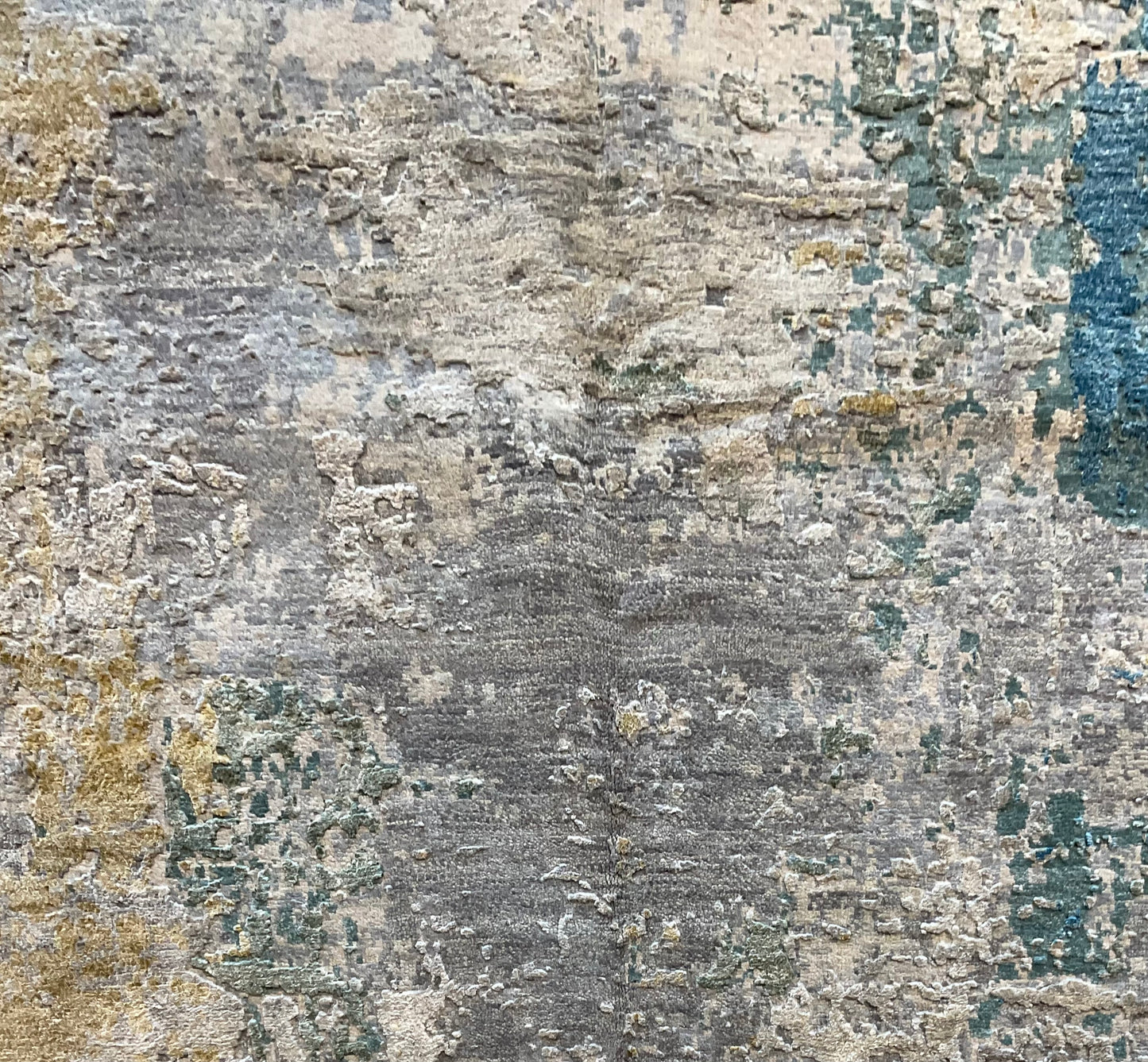 Fine wool and real silk rug | NU-6856