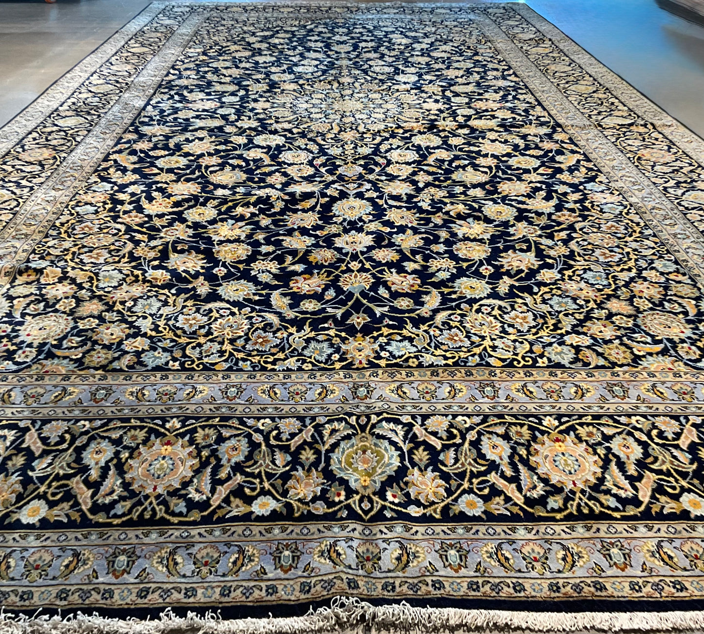 NU-4794 (Antique Persian Kashan)