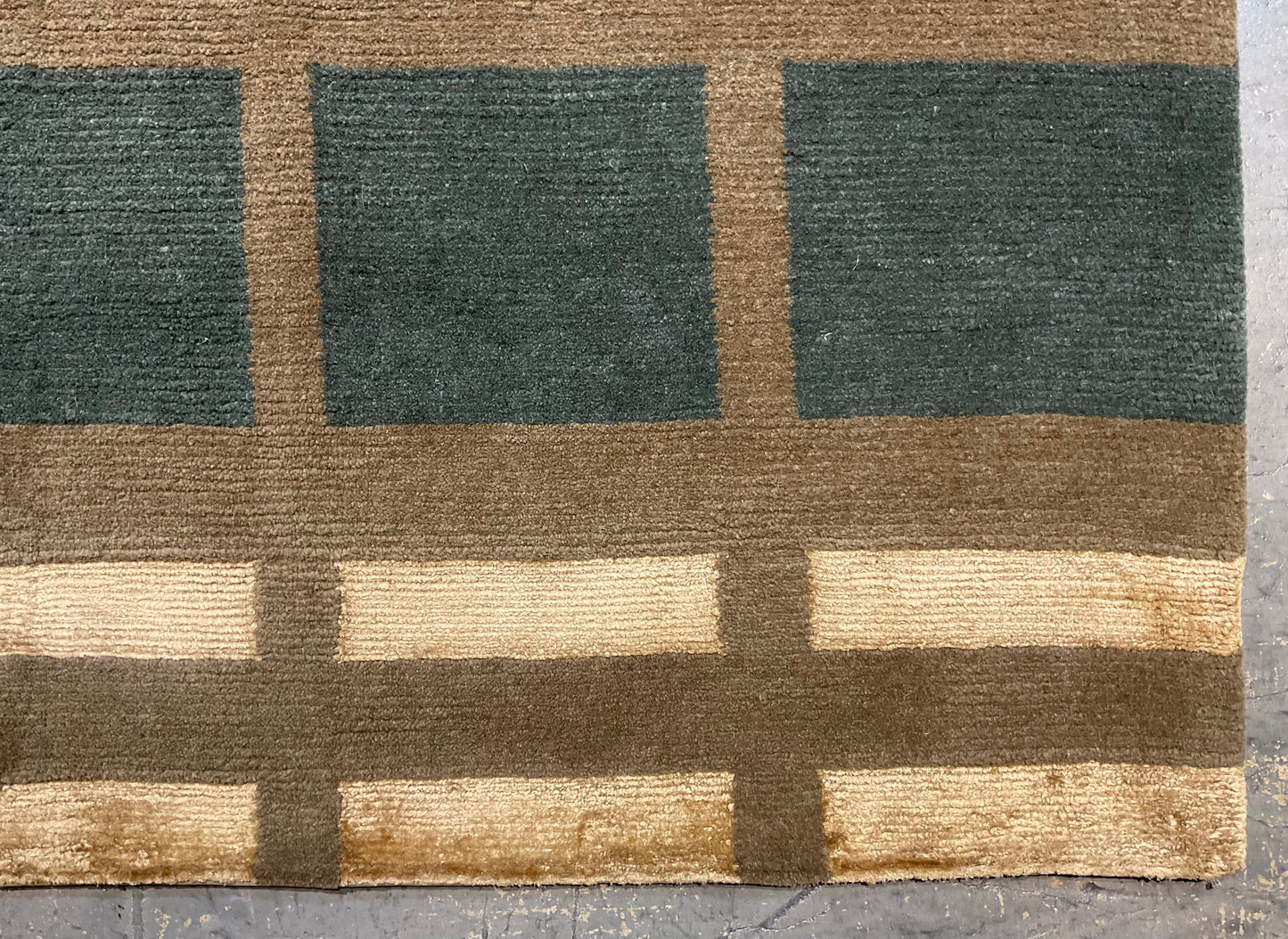 NU-2868 (8'x10' Wool & Silk)