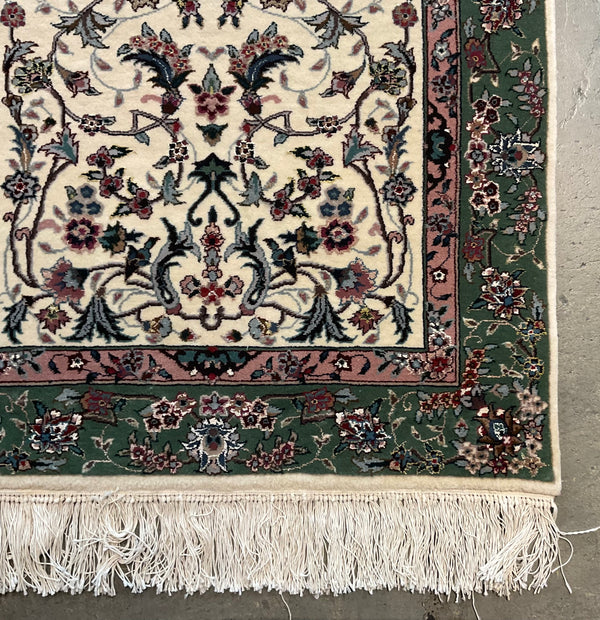 NU-4678 (Kashan)