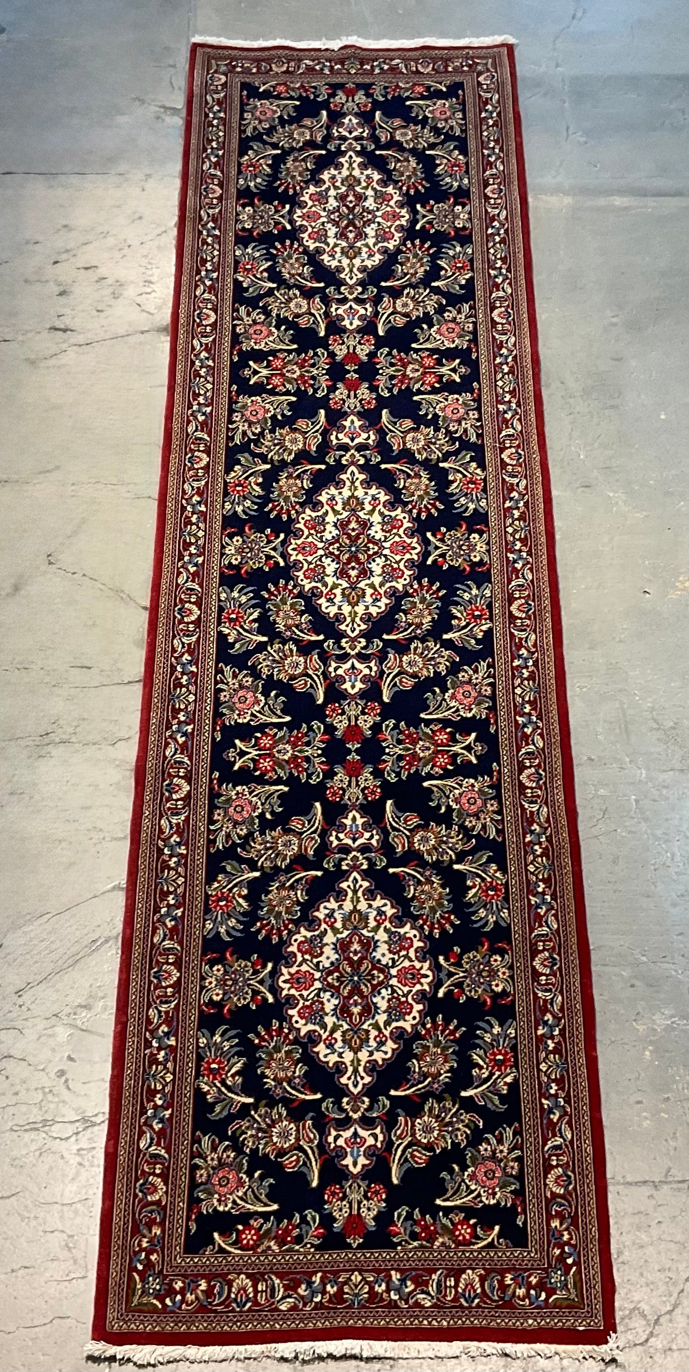 NU-4823 (Persian Qum)