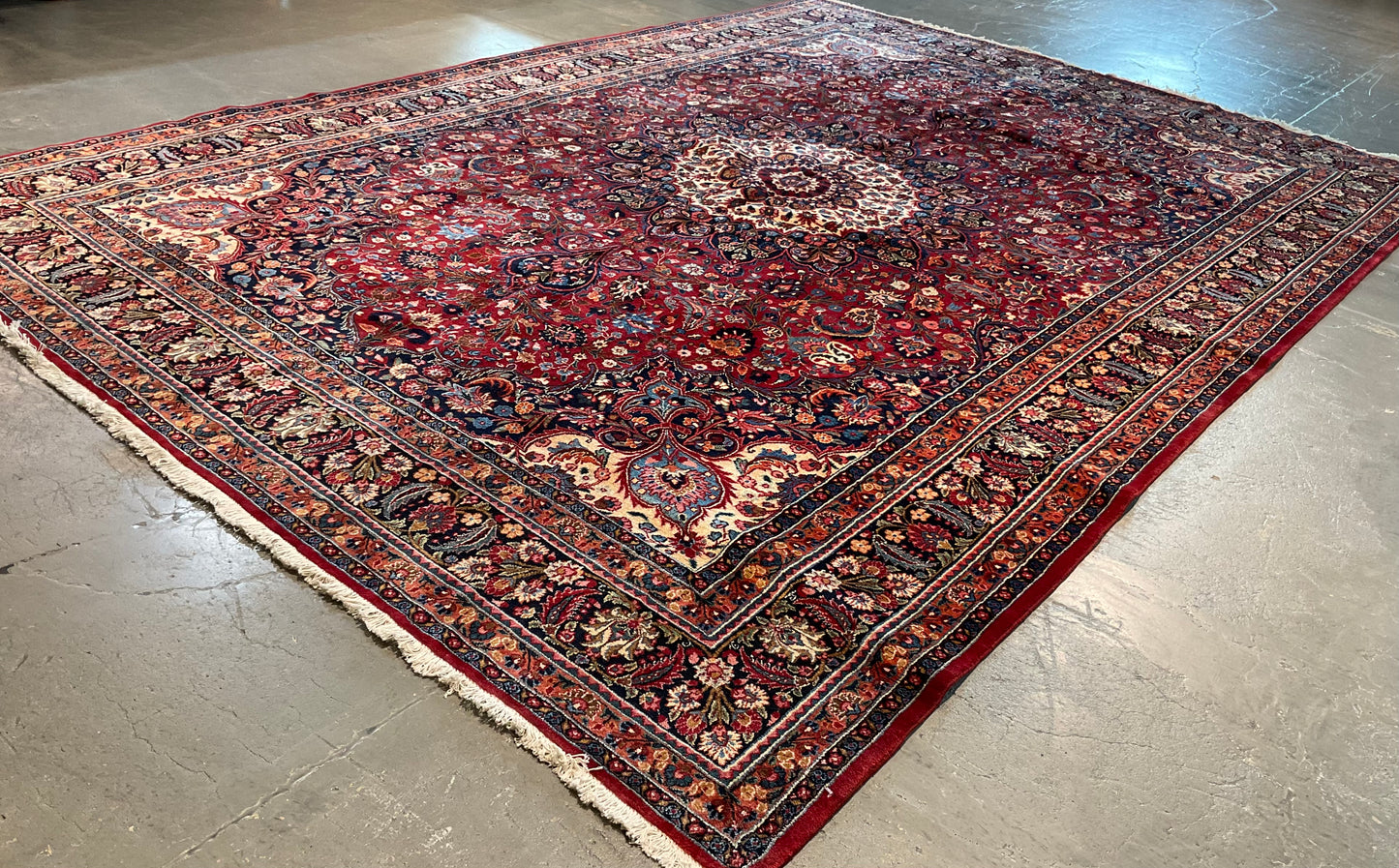 NU-2212 (8'x12' Masked Antique Persian)