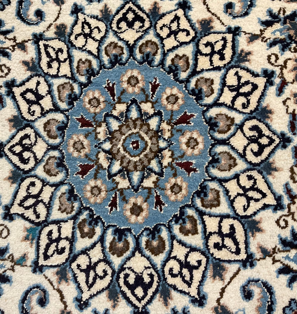 2611-H2X10-WT-BLBN (Persian Nain)