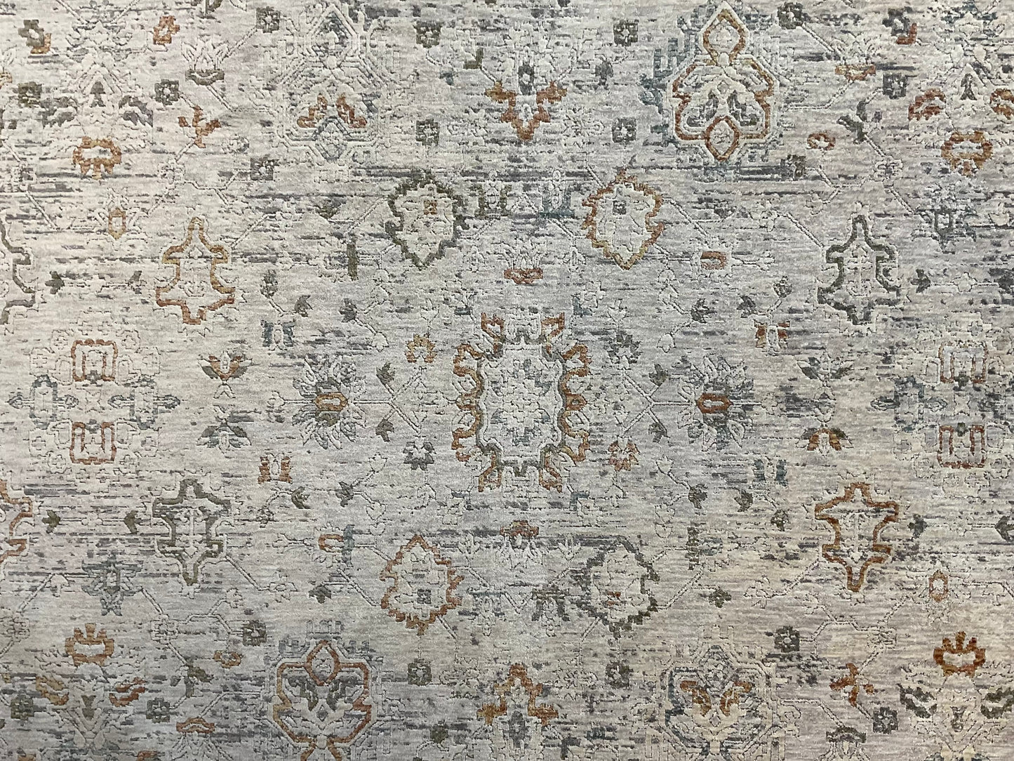 Crafted area rug with attention to comfort as well as style | NU-7777