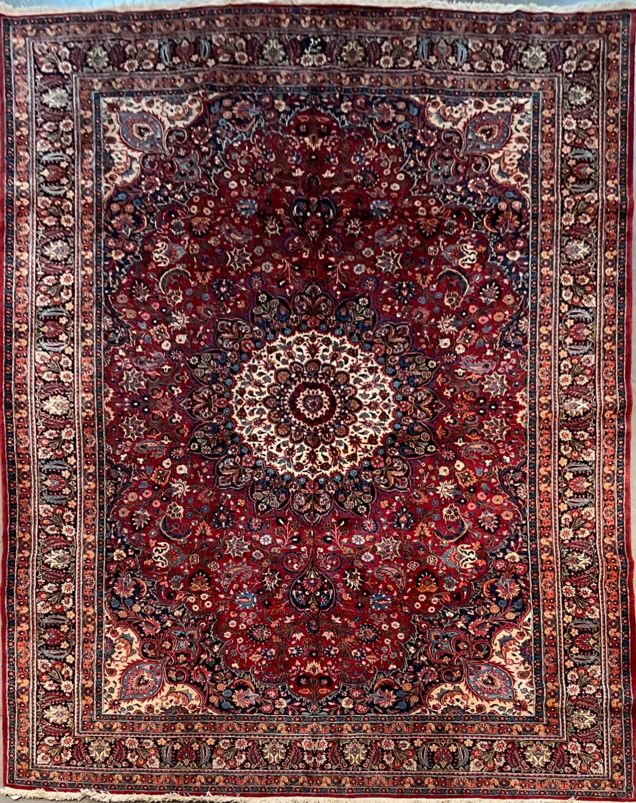 NU-2212 (8'x12' Masked Antique Persian)
