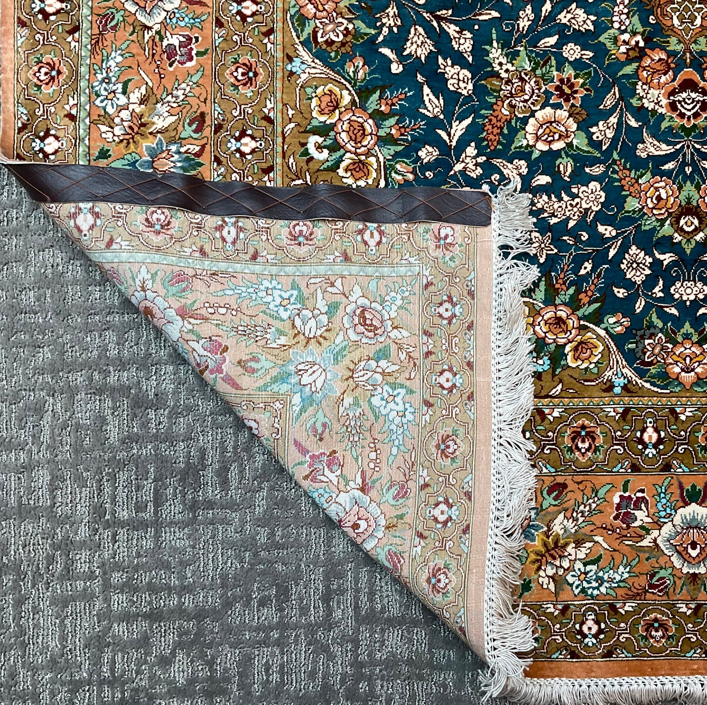 Qum silk rug from Iran is a true masterpiece | NU-2472