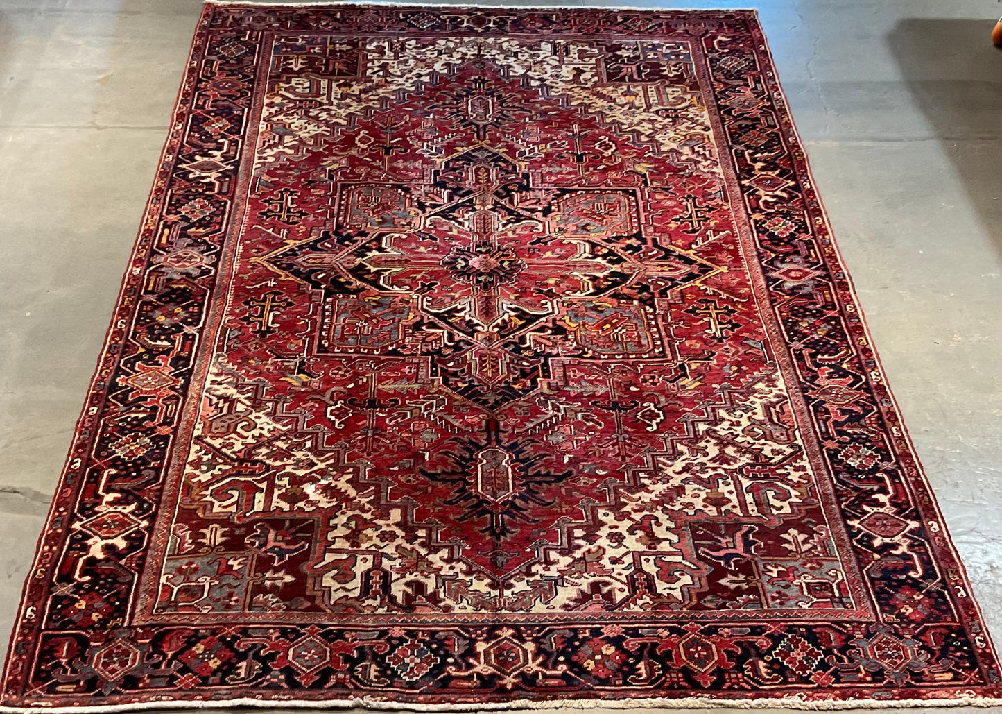 NU-2213 (8'x11' Persian Rug)