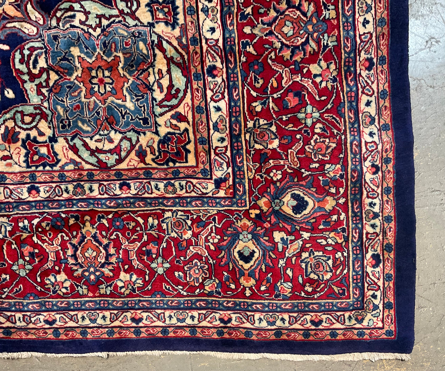 NU-2223 (Antique Persian Sarouk)
