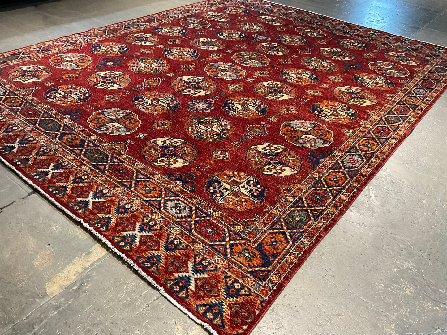Hand-knotted area rug from high-quality Afghan wool | NU-7633