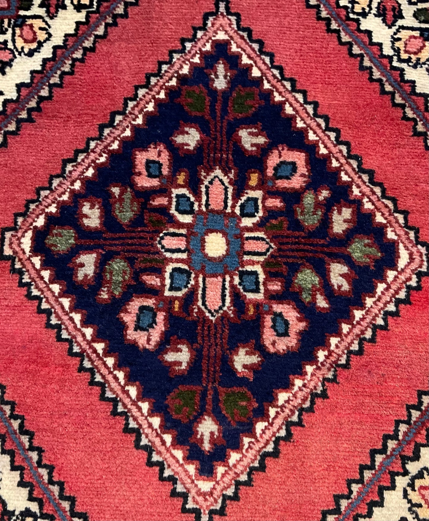 NU-1738 (Persian Yalameh)