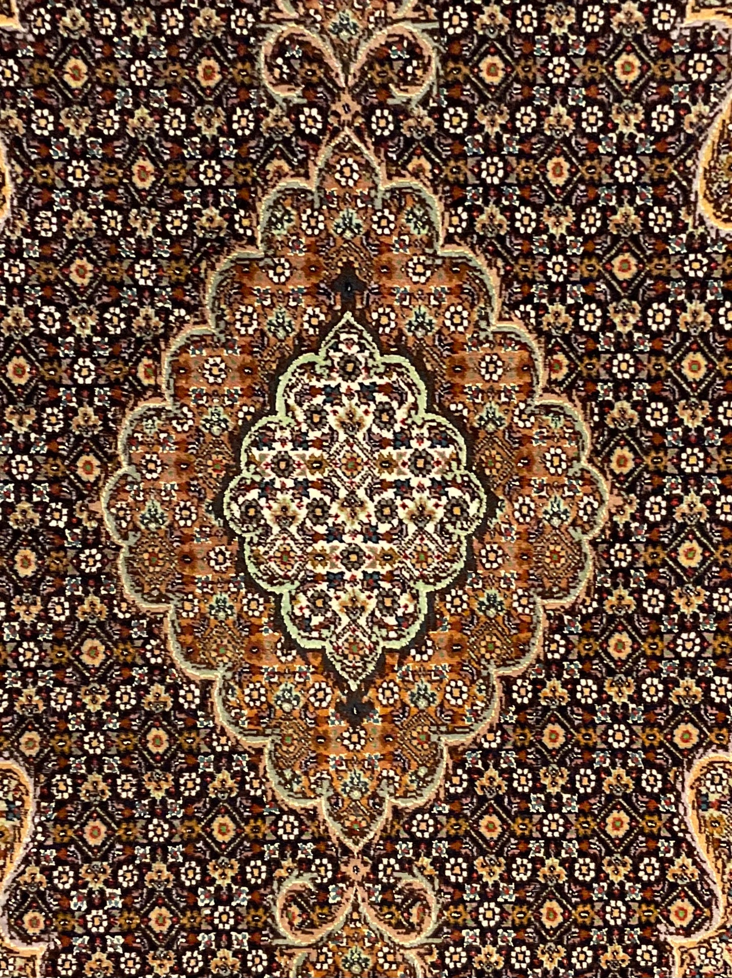 NU-4957 (Persian Tabriz)
