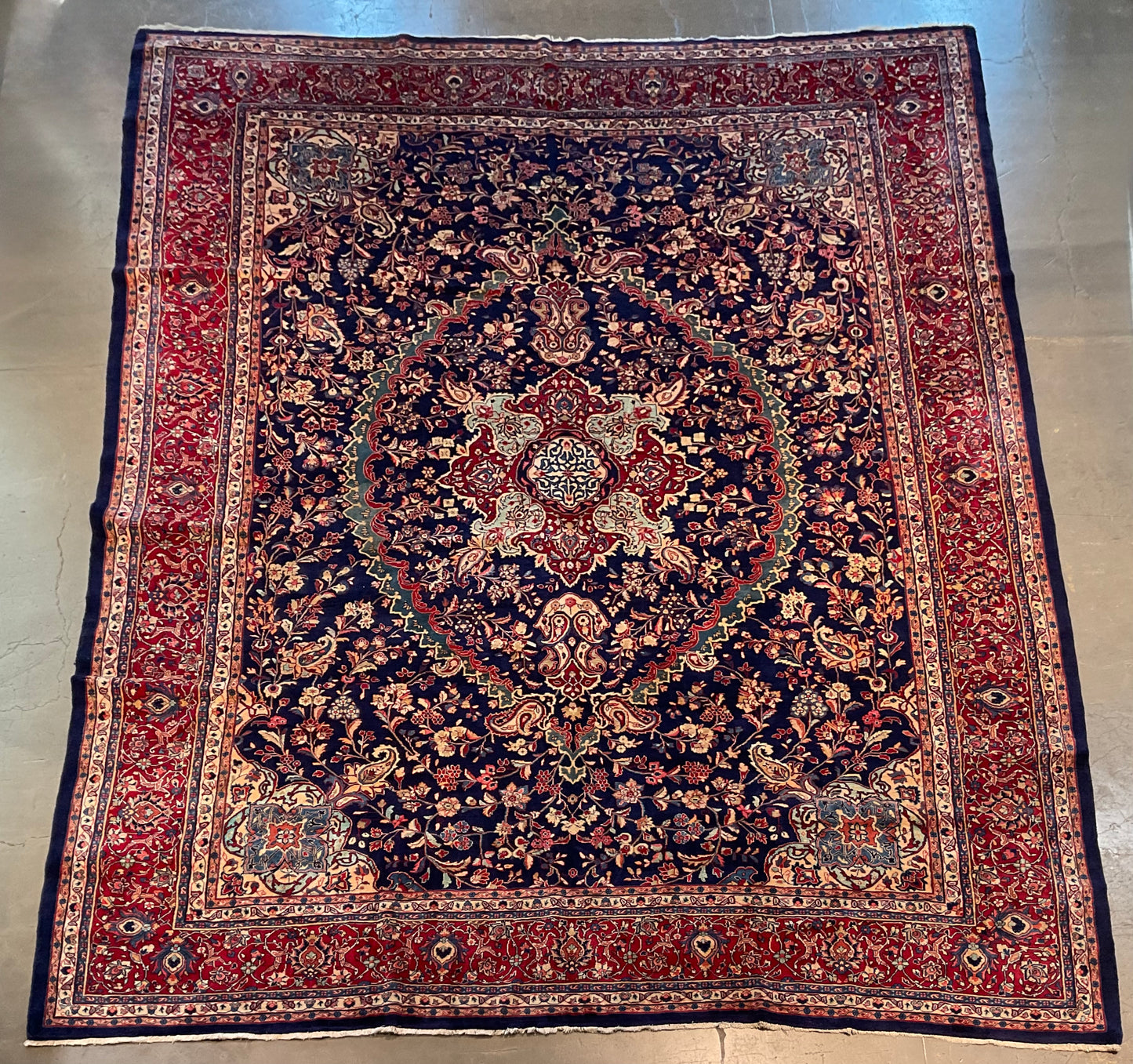 NU-2223 (Antique Persian Sarouk)