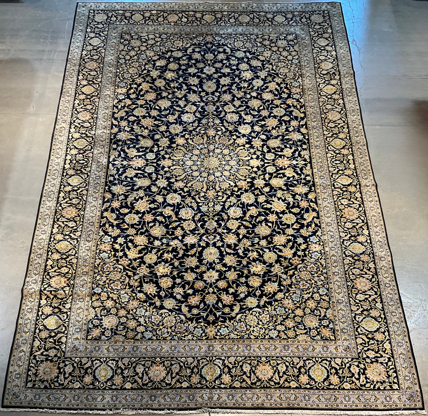 NU-4794 (Antique Persian Kashan)