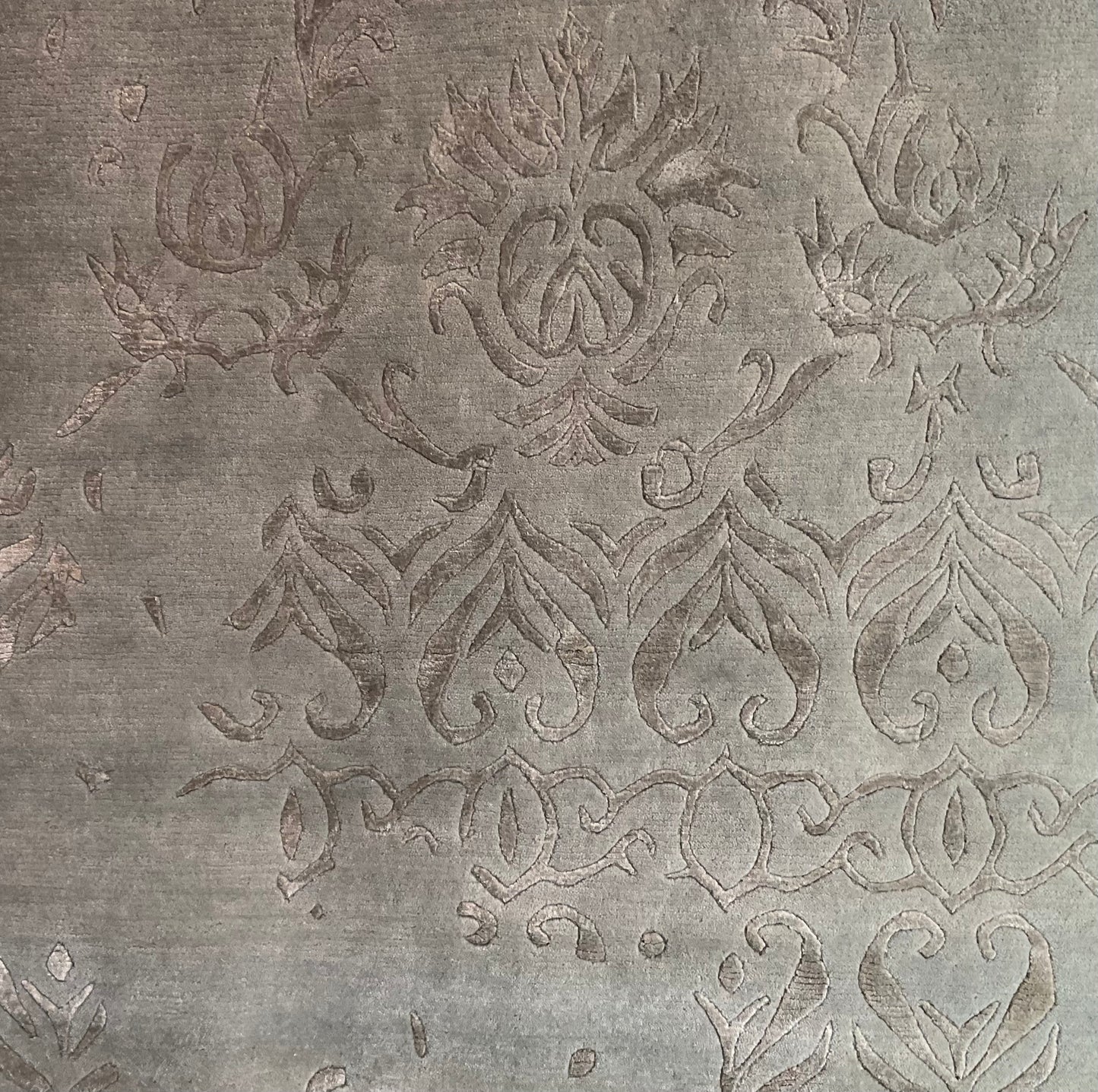 Subtle area rug yet sophisticated | NU-3414