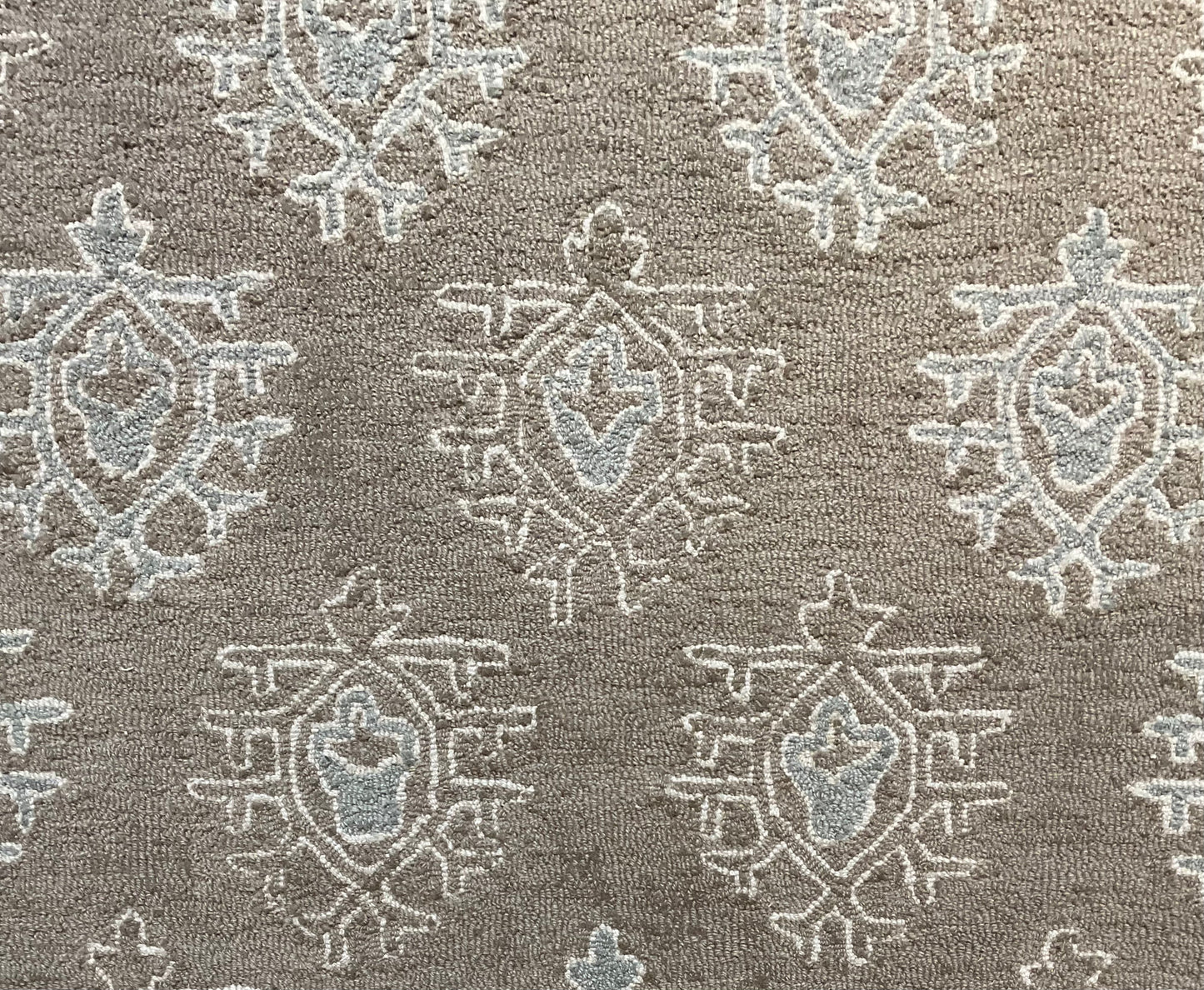 8x10 Transitional Tufted Wool Rug – Grey & Soft Blue | NU-3630