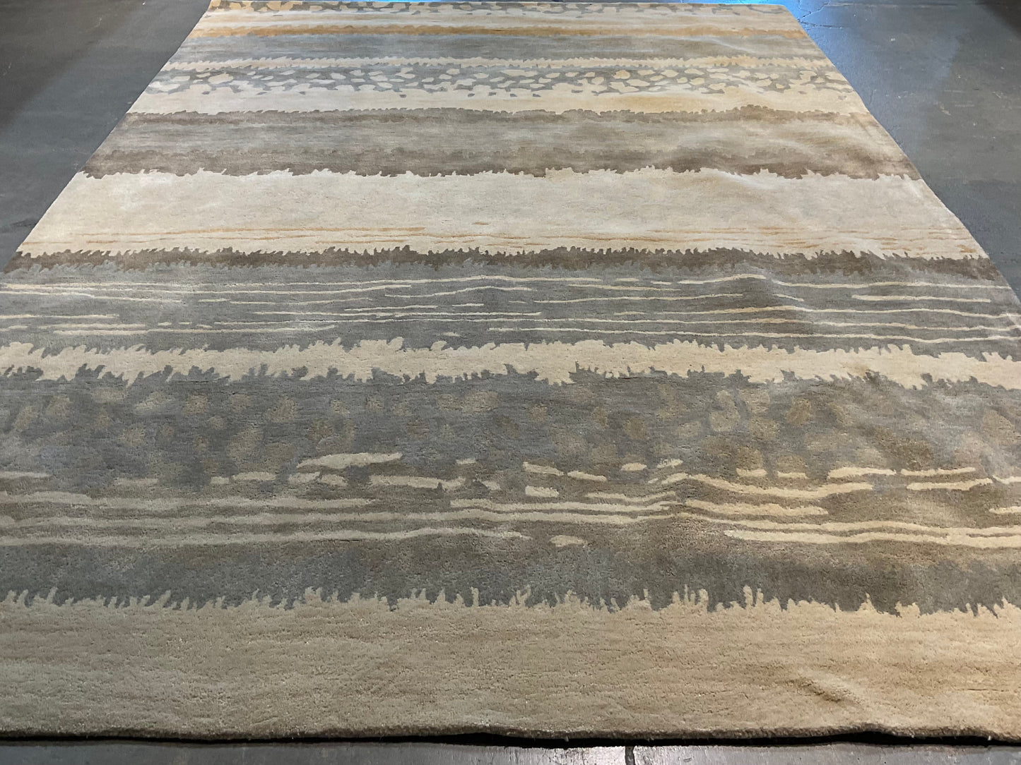Transitional Tufted Wool Rug | NU-4362