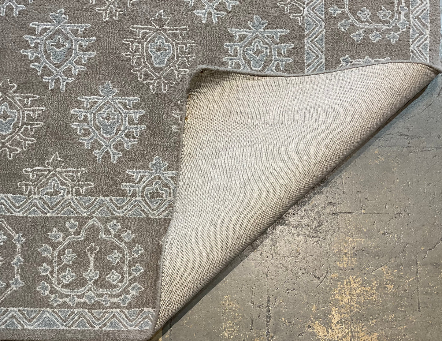 8x10 Transitional Tufted Wool Rug – Grey & Soft Blue | NU-3630