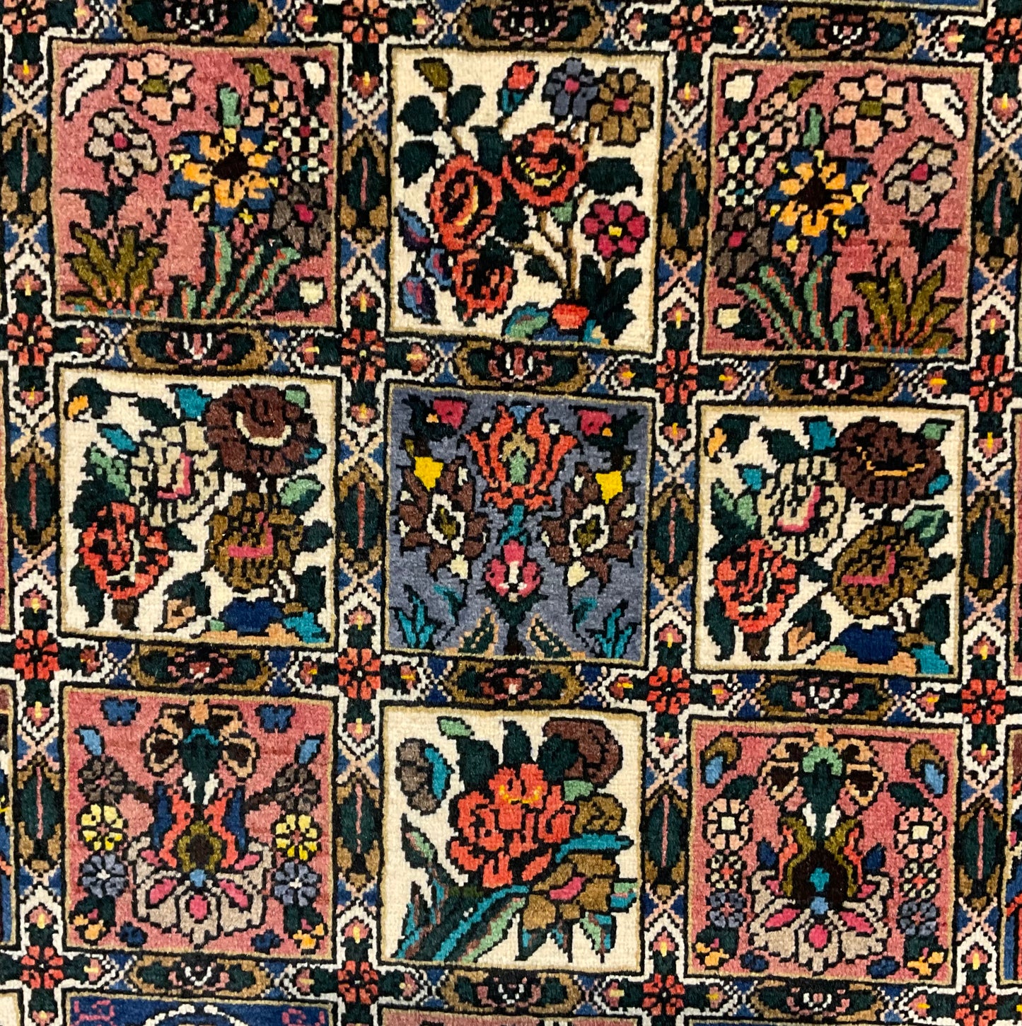 1963-H5X8-PK-BNCRBLORYL