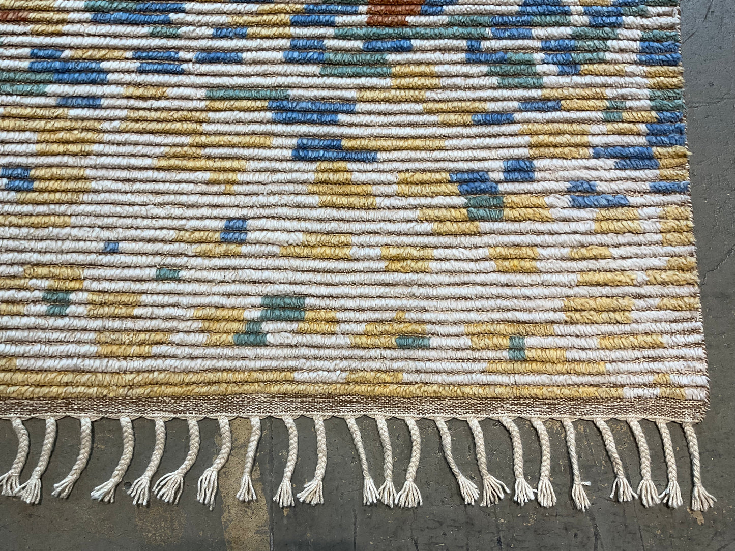 NU-161 (8'x10')