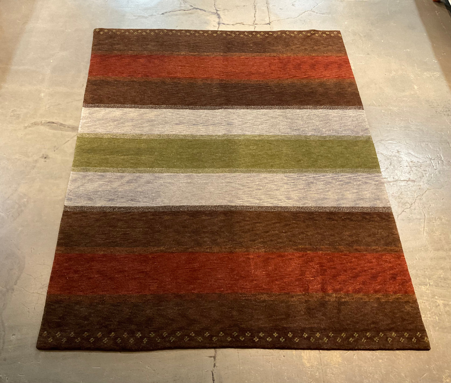A perfect rug, fit for bohemian, rustic, or modern interiors | NU-165
