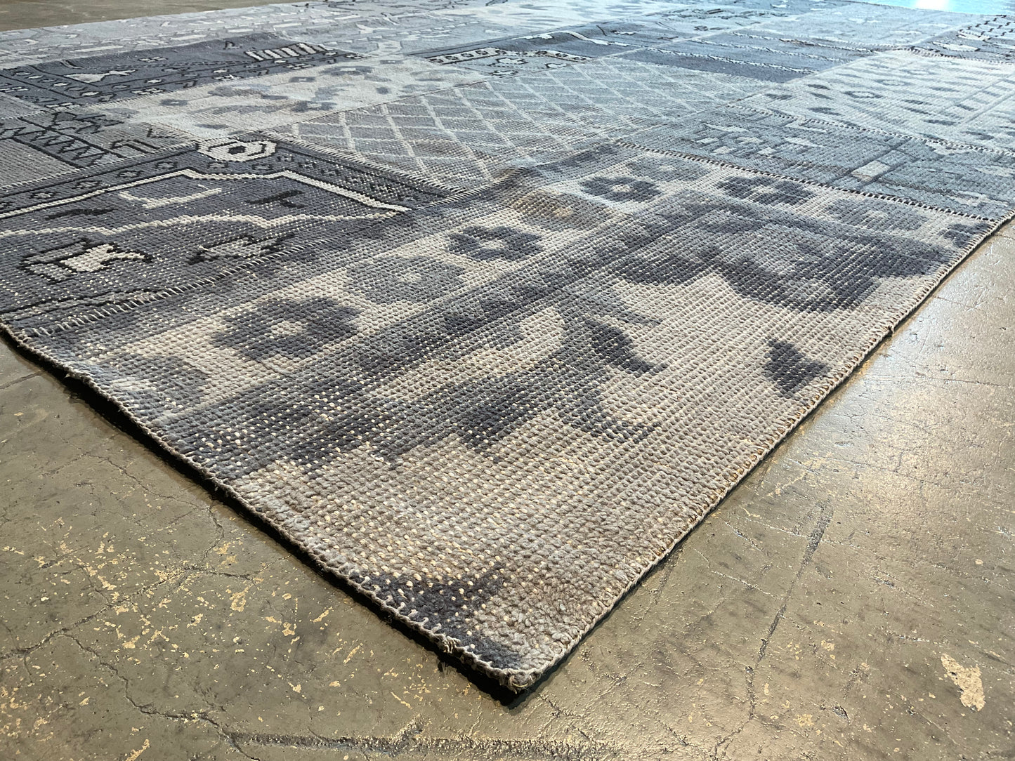 Patchwork Rug in Persian Style with Grey, Charcoal & Beige | NU-4088